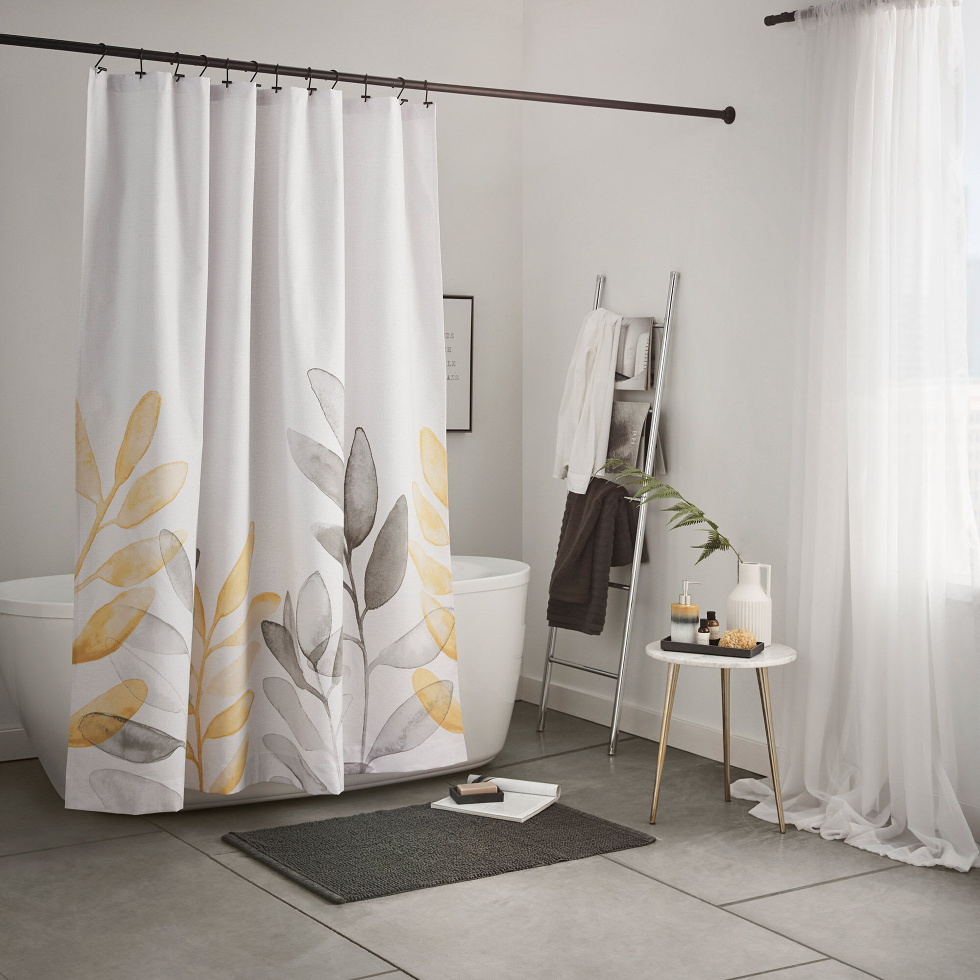 Đặc tính quan trọng của rèm nhà tắm là chống nước