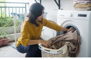 Tham khảo ngay hướng dẫn giặt rèm cửa bằng máy đúng cách 3 Tham khảo ngay hướng dẫn giặt rèm cửa bằng máy đúng cách