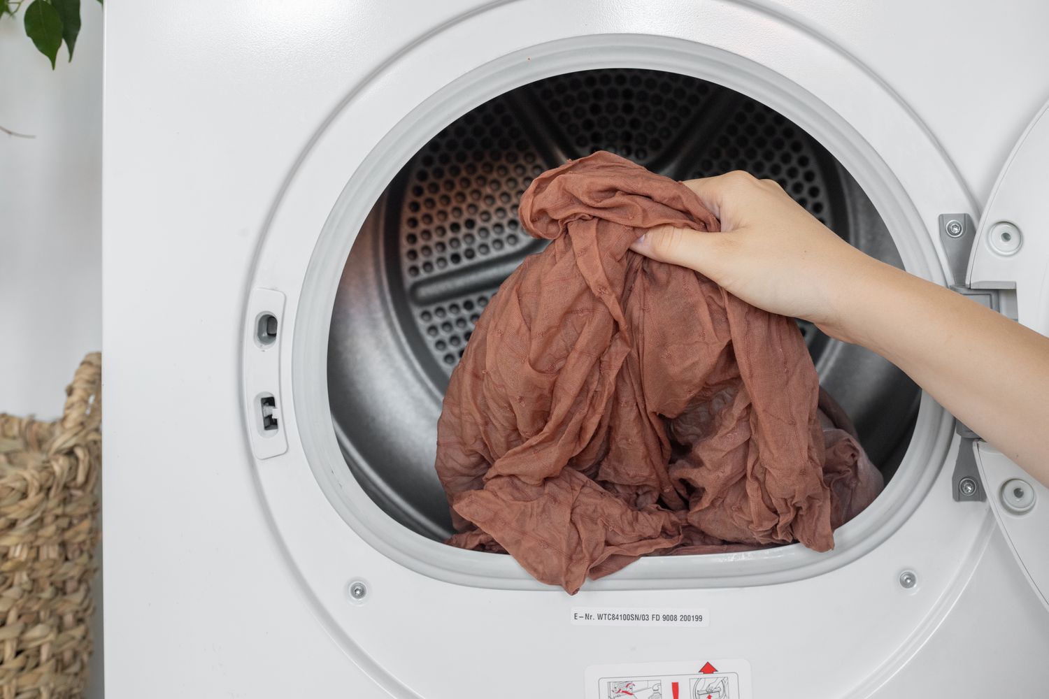 Chú ý không phải loại rèm nào cũng có thể giặt máy