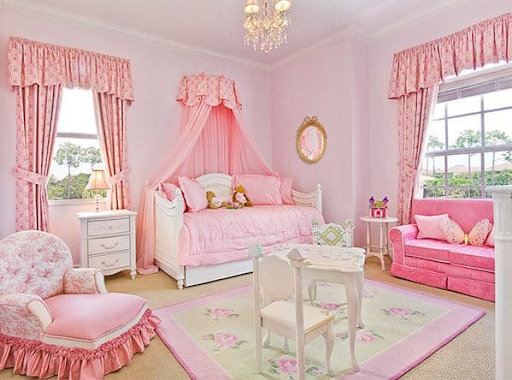 Phòng ngủ bé gái thường mang sắc hồng nhẹ nhàng, đáng yêu.